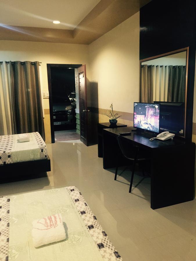 מלון קואזון סיטי Maruyog'S Ridge Convention Center מראה חיצוני תמונה